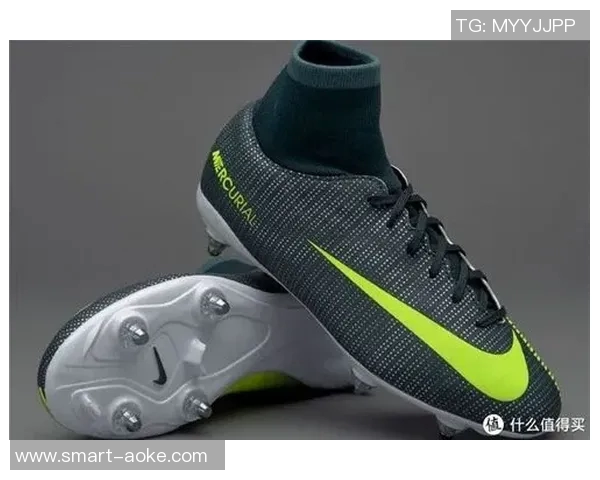 探索ic钉足球鞋的优势与选择技巧助你在赛场上大放异彩